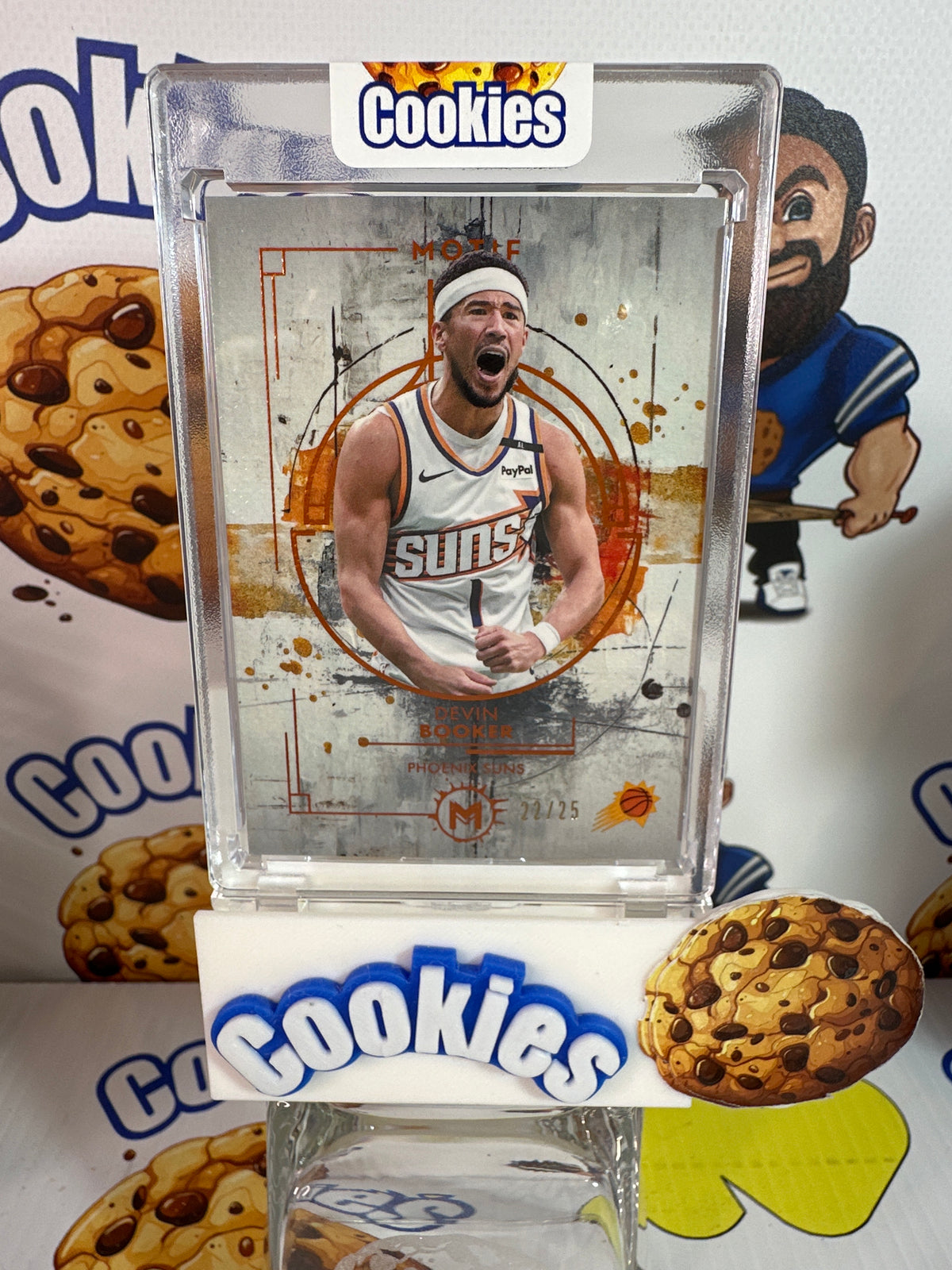 2025 Topps Motif DEVIN BOOKER Cadmium Orange 22/25 Colour Match Suns